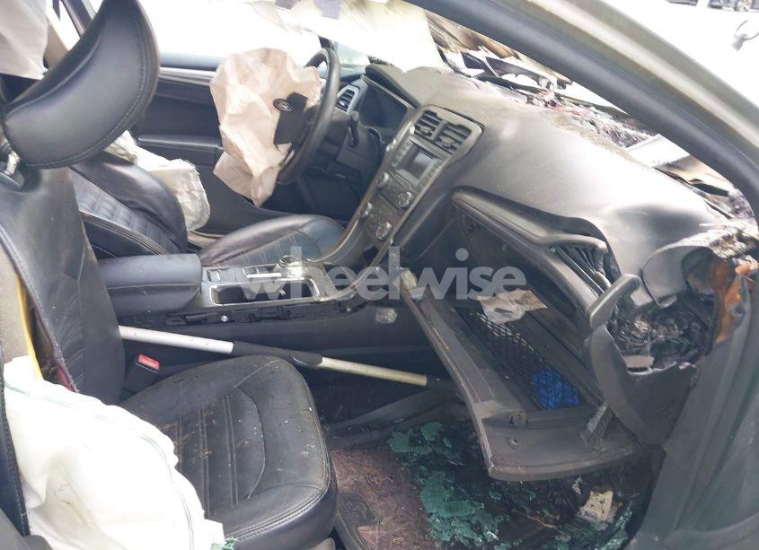 Photo 5 of 2017 Ford Fusion S (VIN 3FA6P0G71HR161404)