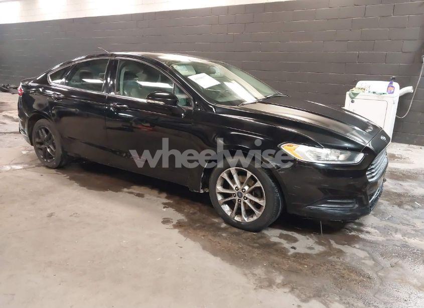2017 Ford Fusion S (VIN 3FA6P0G71HR164433) main photo