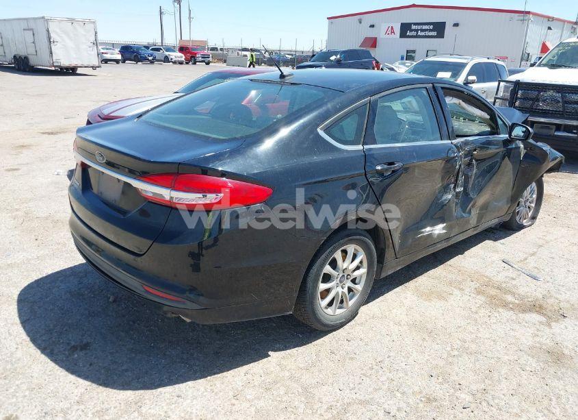 Photo 4 of 2017 Ford Fusion S (VIN 3FA6P0G71HR246873)