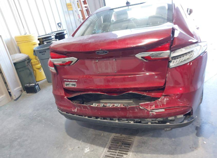 Photo 6 of 2019 Ford Fusion S (VIN 3FA6P0G71KR164875)