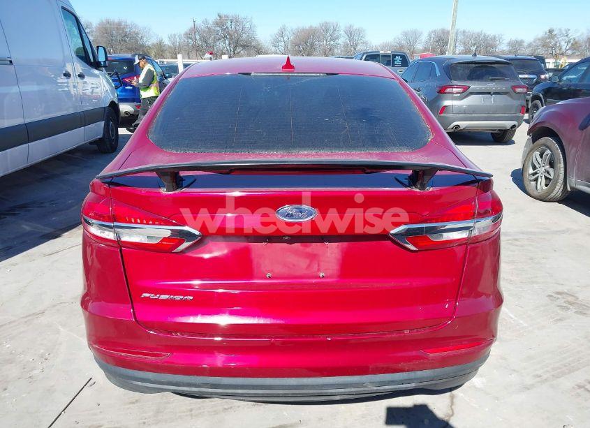 Photo 17 of 2020 Ford Fusion S (VIN 3FA6P0G71LR180916)