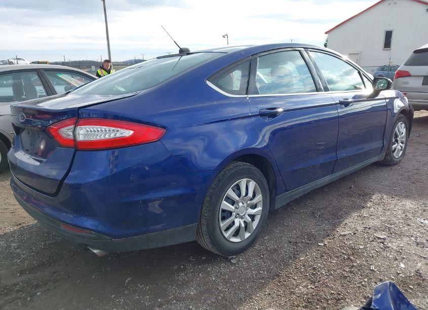 Photo 4 of 2013 Ford Fusion S (VIN 3FA6P0G72DR244057)