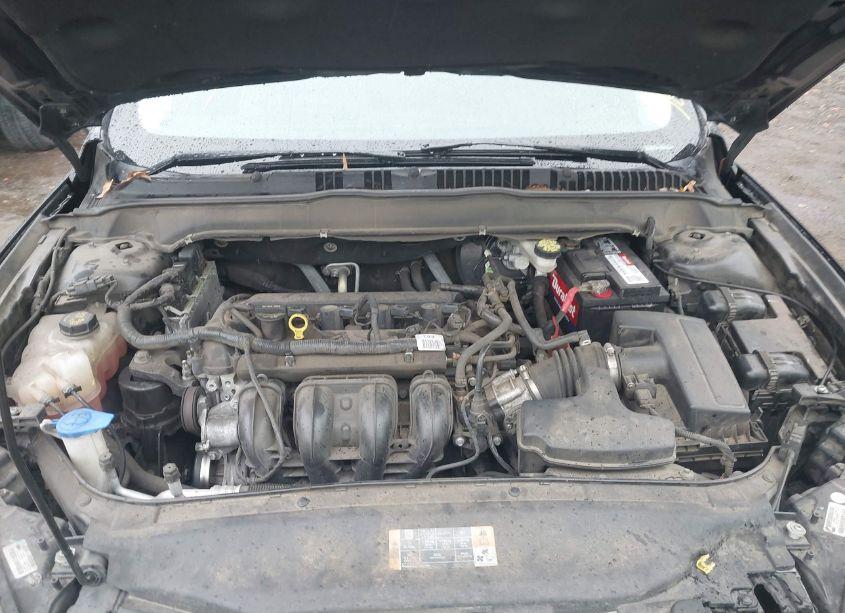 Photo 10 of 2013 Ford Fusion S (VIN 3FA6P0G72DR266107)