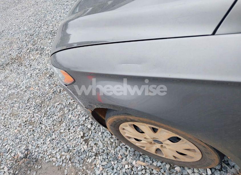 Photo 6 of 2014 Ford Fusion S (VIN 3FA6P0G72ER118234)