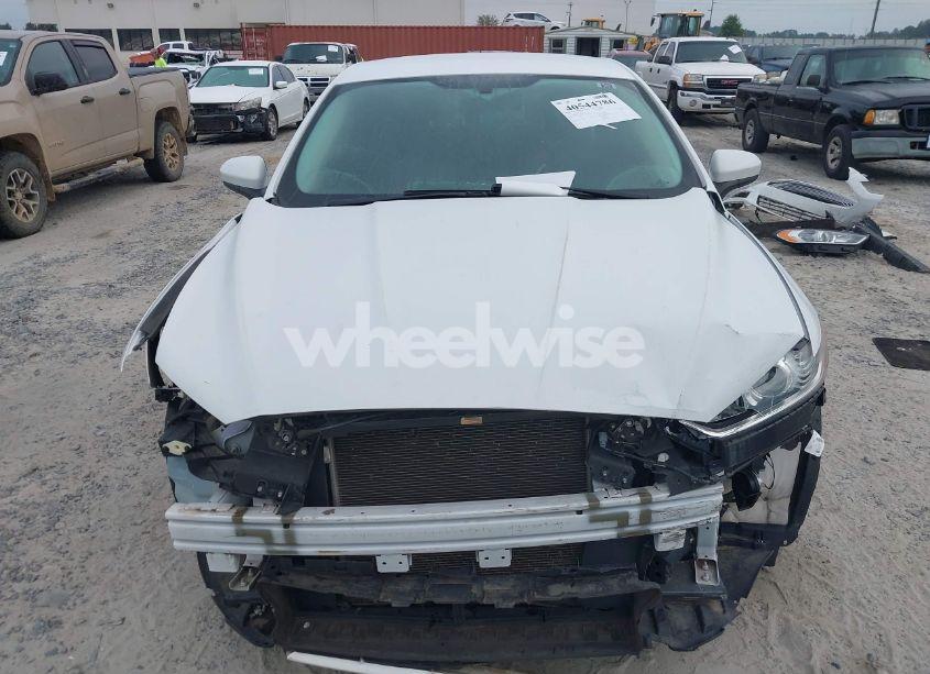 Photo 13 of 2014 Ford Fusion S (VIN 3FA6P0G72ER167451)