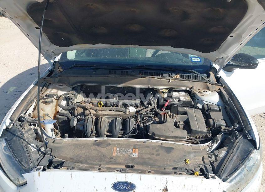 Photo 10 of 2014 Ford Fusion S (VIN 3FA6P0G72ER268179)