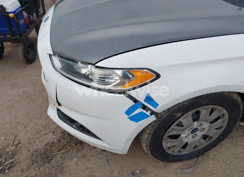 Photo 6 of 2014 Ford Fusion S (VIN 3FA6P0G72ER328882)