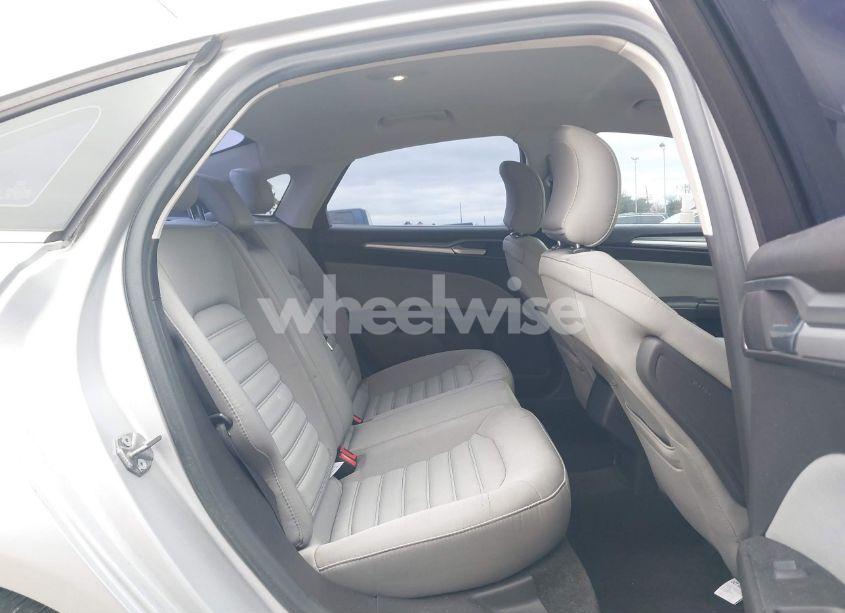 Photo 8 of 2015 Ford Fusion S (VIN 3FA6P0G72FR257264)