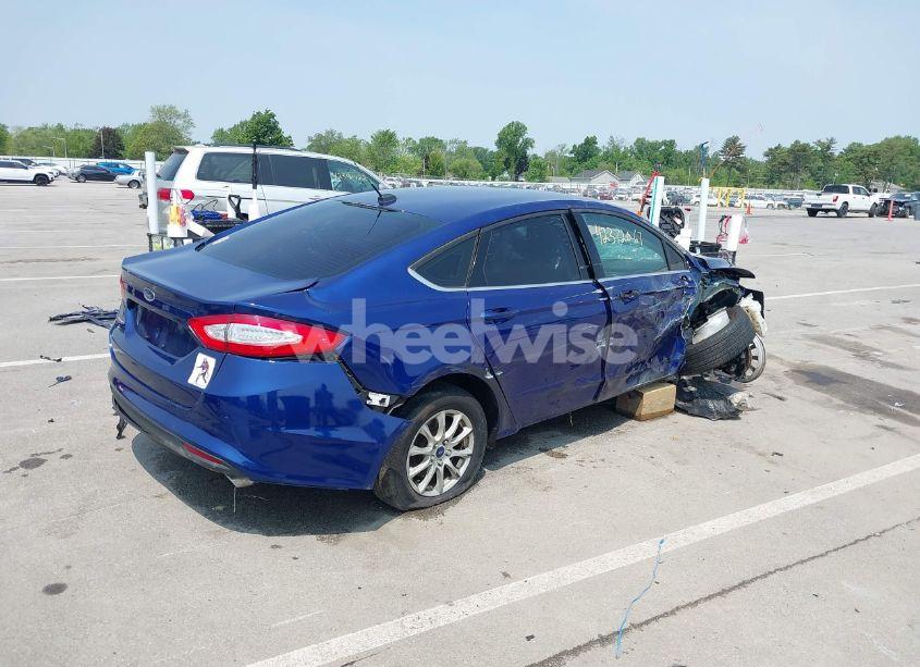 Photo 4 of 2015 Ford Fusion S (VIN 3FA6P0G72FR291088)