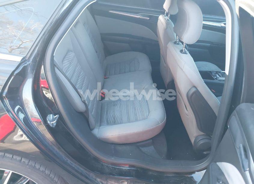 Photo 8 of 2016 Ford Fusion S (VIN 3FA6P0G72GR202251)