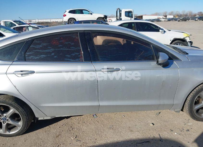 Photo 13 of 2016 Ford Fusion S (VIN 3FA6P0G72GR340341)