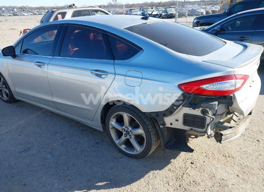 Photo 18 of 2016 Ford Fusion S (VIN 3FA6P0G72GR340341)