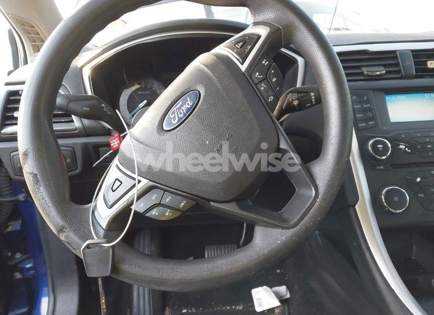 Photo 11 of 2016 Ford Fusion S (VIN 3FA6P0G72GR382203)