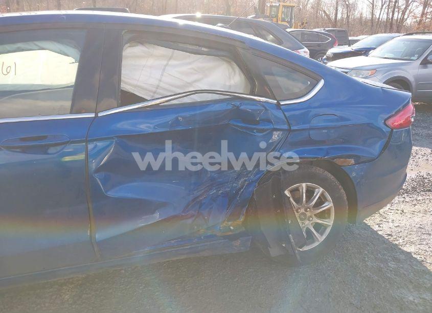 Photo 6 of 2017 Ford Fusion S (VIN 3FA6P0G72HR102071)