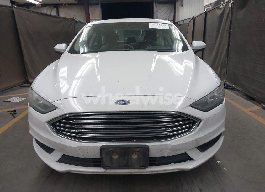 Photo 11 of 2017 Ford Fusion S (VIN 3FA6P0G72HR222095)