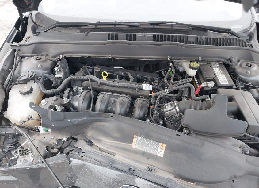 Photo 10 of 2017 Ford Fusion S (VIN 3FA6P0G72HR394367)