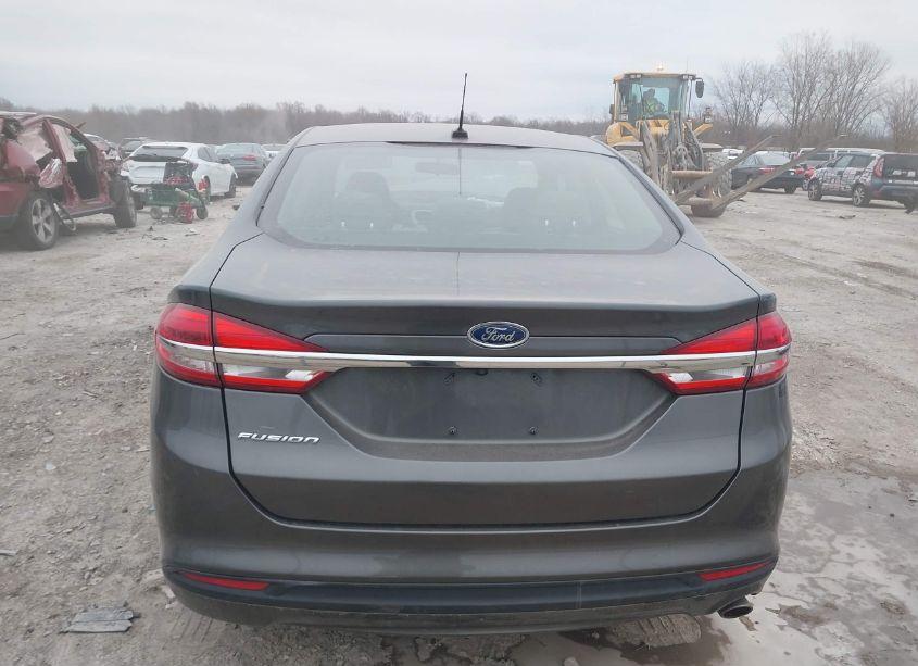 Photo 16 of 2017 Ford Fusion S (VIN 3FA6P0G72HR394367)