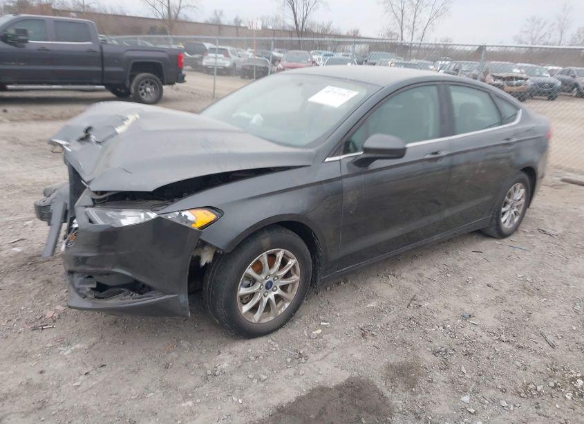 Photo 2 of 2017 Ford Fusion S (VIN 3FA6P0G72HR394367)