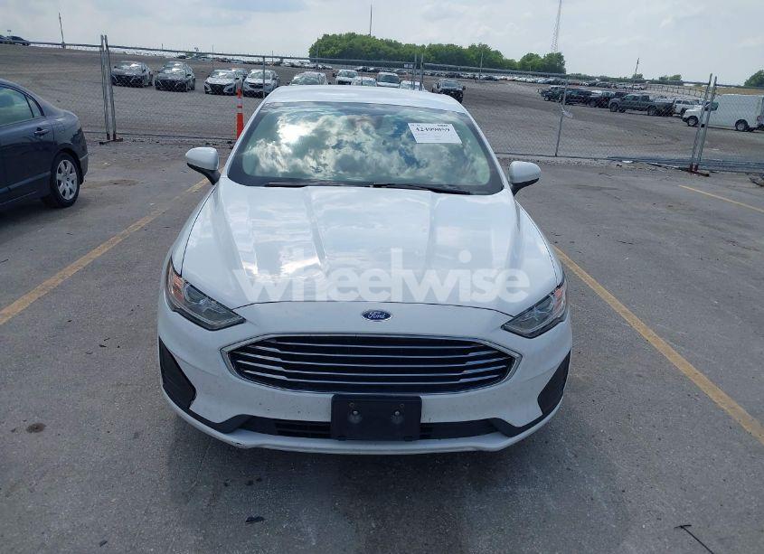 Photo 12 of 2019 Ford Fusion S (VIN 3FA6P0G72KR154050)