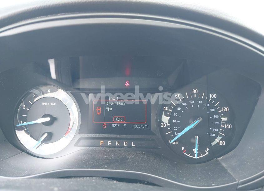 Photo 7 of 2019 Ford Fusion S (VIN 3FA6P0G72KR154050)