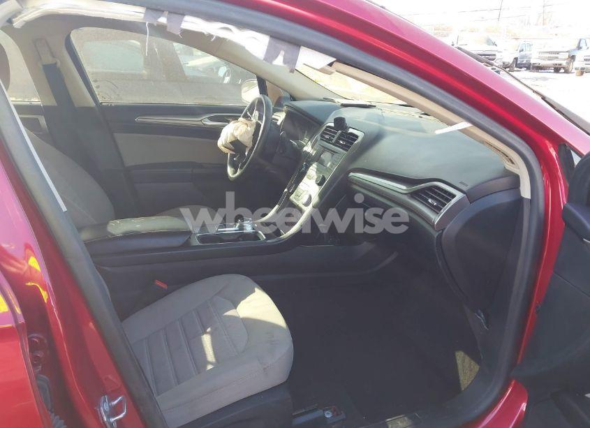 Photo 5 of 2020 Ford Fusion S (VIN 3FA6P0G72LR218587)