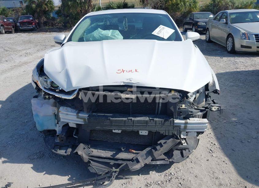 Photo 6 of 2013 Ford Fusion S (VIN 3FA6P0G73DR324516)