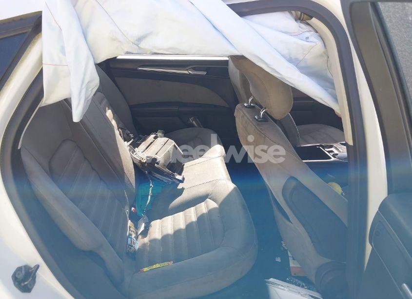 Photo 8 of 2013 Ford Fusion S (VIN 3FA6P0G73DR324516)