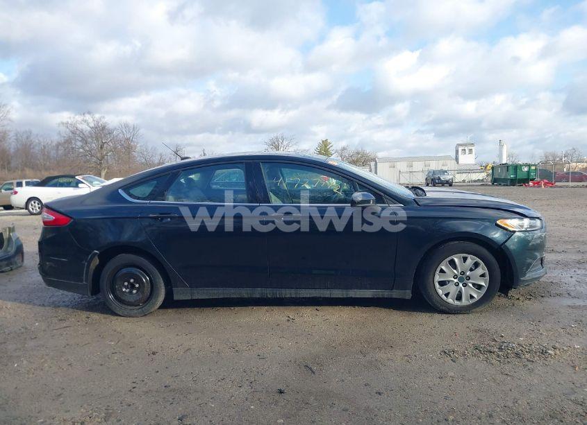 Photo 13 of 2014 Ford Fusion S (VIN 3FA6P0G73ER200327)