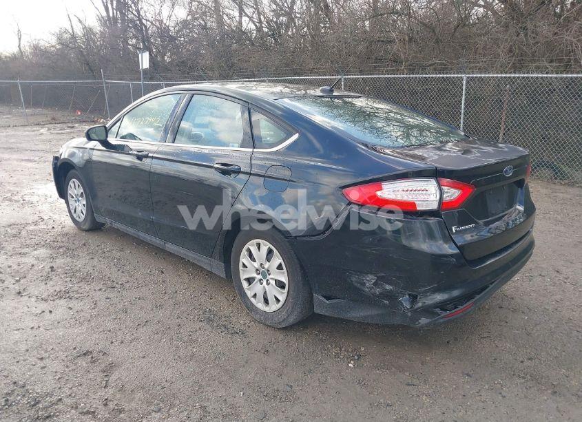 Photo 3 of 2014 Ford Fusion S (VIN 3FA6P0G73ER200327)