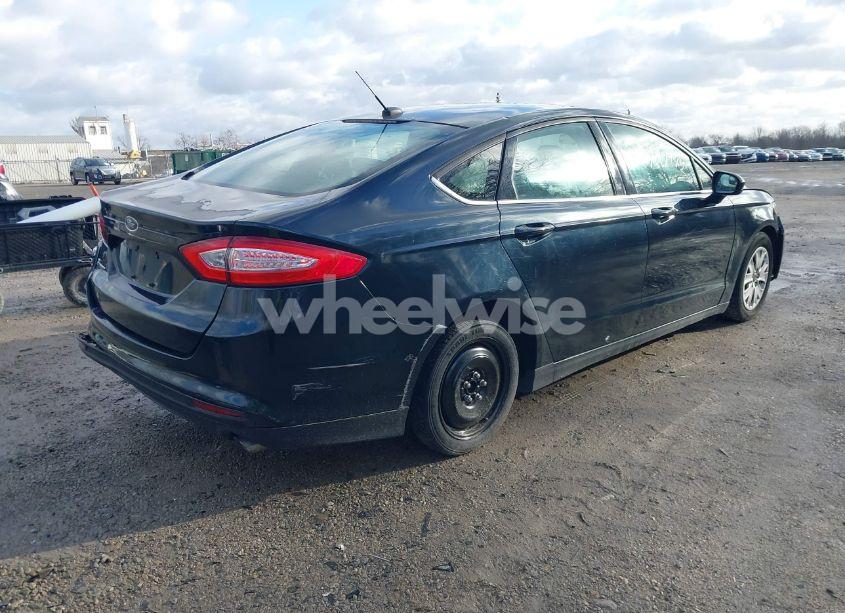Photo 4 of 2014 Ford Fusion S (VIN 3FA6P0G73ER200327)