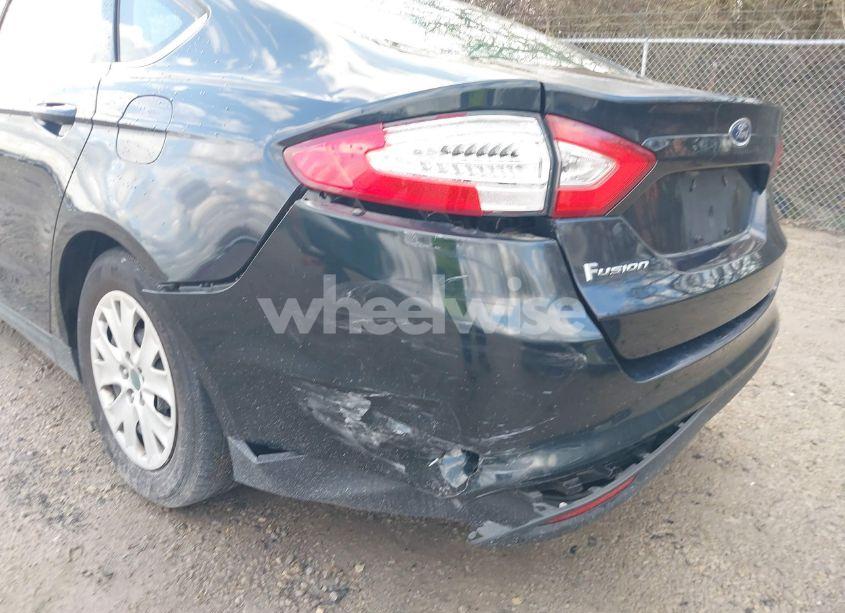 Photo 6 of 2014 Ford Fusion S (VIN 3FA6P0G73ER200327)