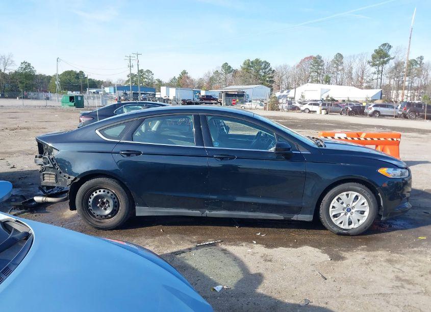 Photo 14 of 2014 Ford Fusion S (VIN 3FA6P0G73ER251679)