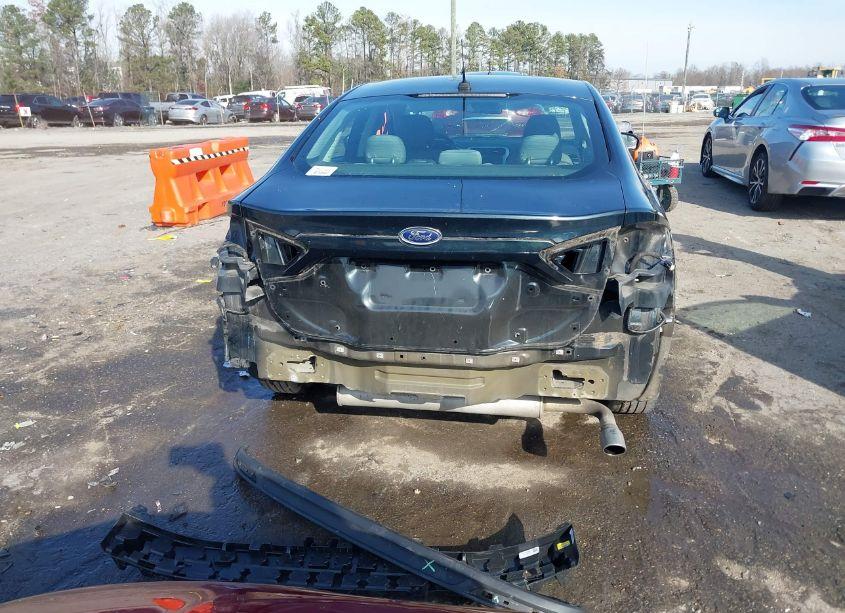 Photo 17 of 2014 Ford Fusion S (VIN 3FA6P0G73ER251679)