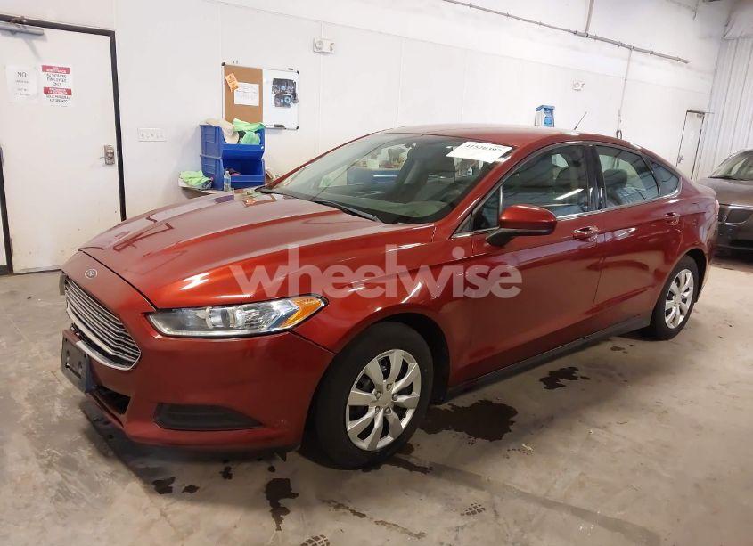 Photo 2 of 2014 Ford Fusion S (VIN 3FA6P0G73ER278543)