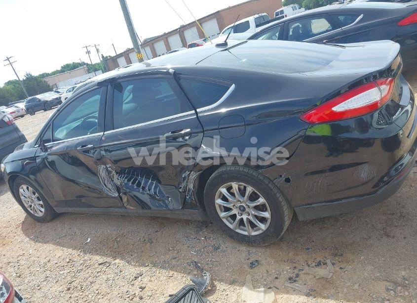 Photo 13 of 2016 Ford Fusion S (VIN 3FA6P0G73GR121162)