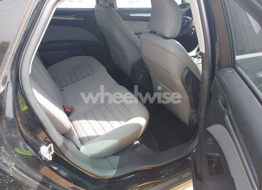 Photo 8 of 2016 Ford Fusion S (VIN 3FA6P0G73GR121162)