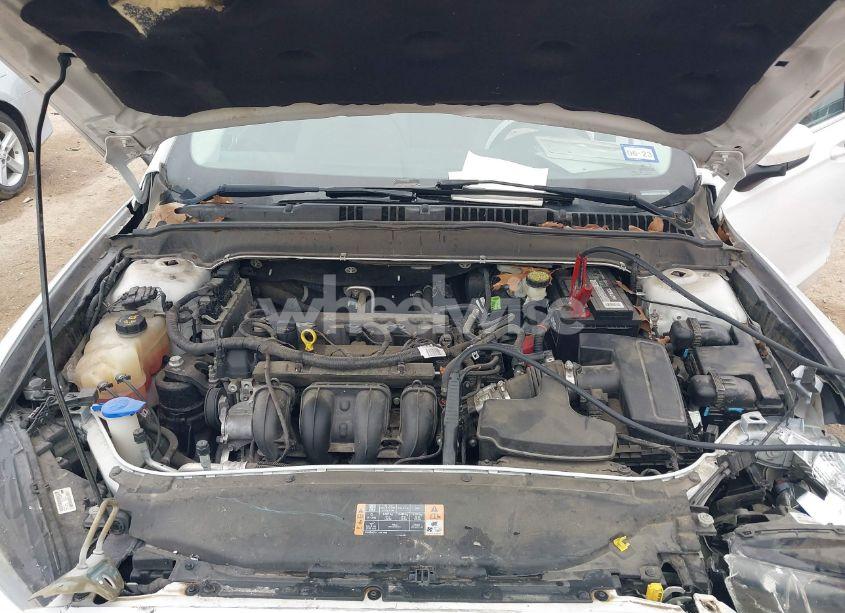 Photo 10 of 2016 Ford Fusion S (VIN 3FA6P0G73GR226218)