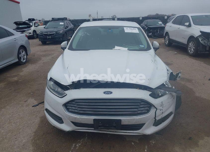 Photo 12 of 2016 Ford Fusion S (VIN 3FA6P0G73GR226218)