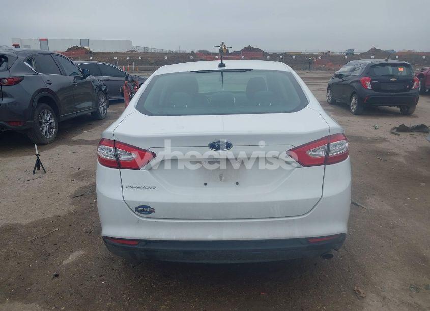 Photo 16 of 2016 Ford Fusion S (VIN 3FA6P0G73GR226218)