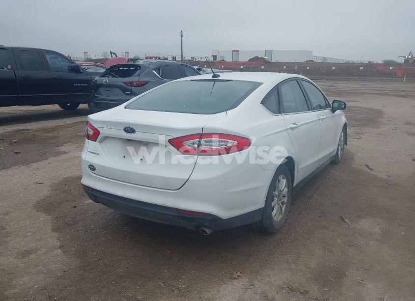 Photo 4 of 2016 Ford Fusion S (VIN 3FA6P0G73GR226218)