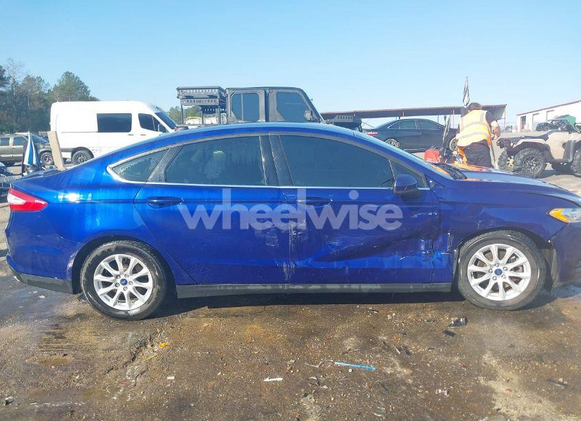 Photo 13 of 2016 Ford Fusion S (VIN 3FA6P0G73GR317666)