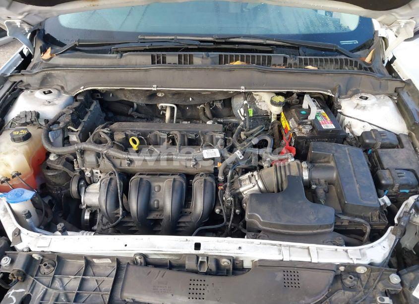 Photo 10 of 2016 Ford Fusion S (VIN 3FA6P0G73GR363823)