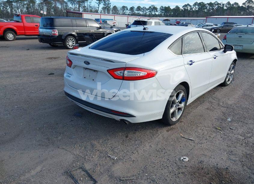 Photo 4 of 2016 Ford Fusion S (VIN 3FA6P0G73GR363823)