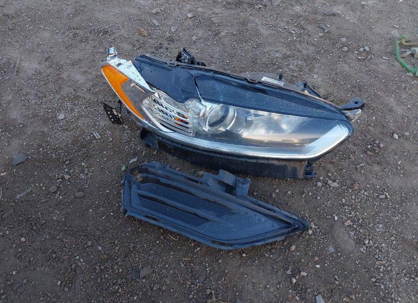 Photo 12 of 2016 Ford Fusion S (VIN 3FA6P0G73GR369010)