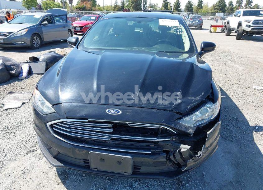 Photo 12 of 2017 Ford Fusion S (VIN 3FA6P0G73HR187681)