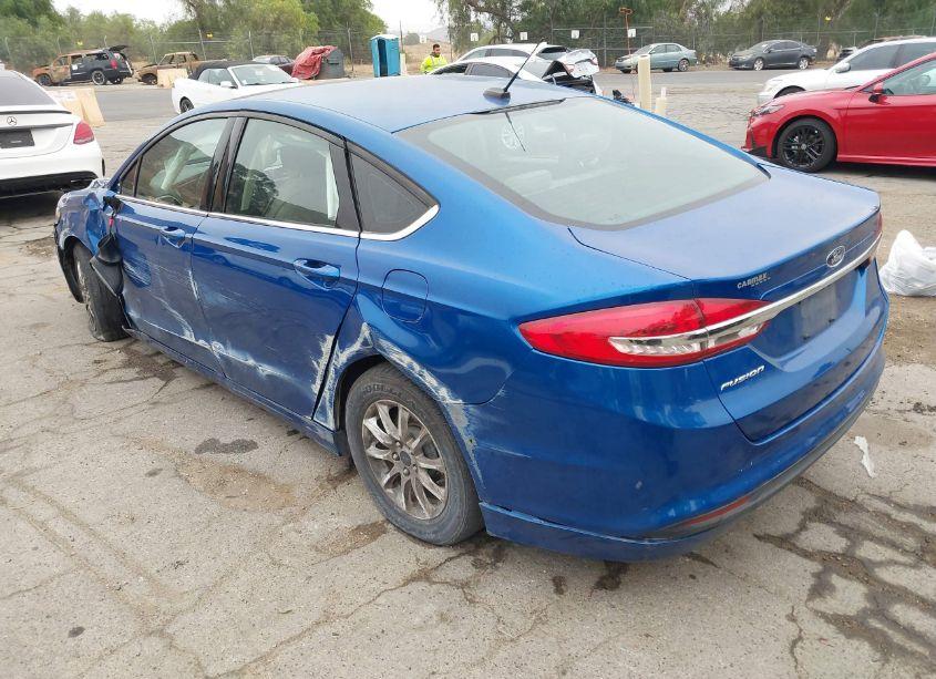 Photo 3 of 2017 Ford Fusion S (VIN 3FA6P0G73HR201269)