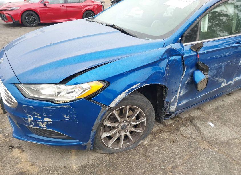 Photo 5 of 2017 Ford Fusion S (VIN 3FA6P0G73HR201269)