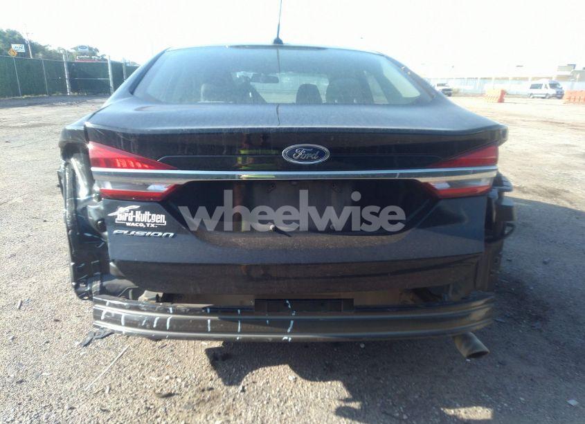 Photo 6 of 2017 Ford Fusion S (VIN 3FA6P0G73HR231761)