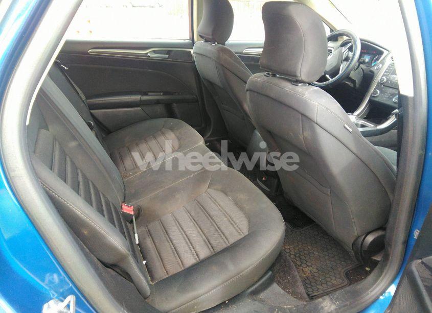 Photo 8 of 2017 Ford Fusion S (VIN 3FA6P0G73HR282368)