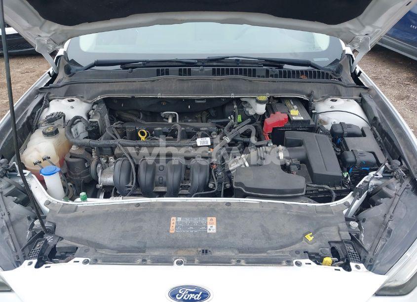 Photo 10 of 2017 Ford Fusion S (VIN 3FA6P0G73HR415923)